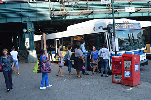 B82 on Kings Highway B82 on Kings Highway