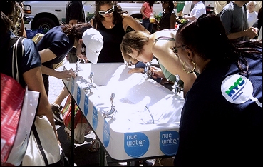 A Water-On-the-Go fountain in Union Square in 2010