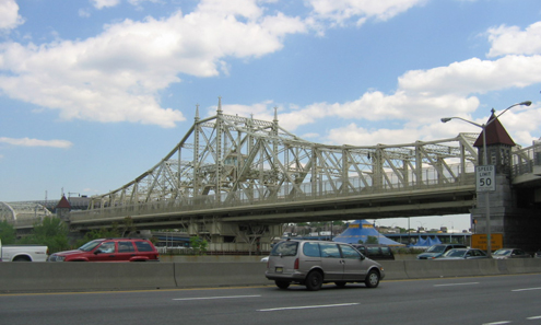 View of the Macombs Dam Bridge from a car