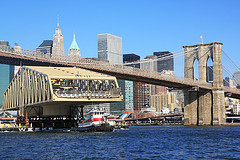 Willis Avenue Bridge being towed up the East River - image 8