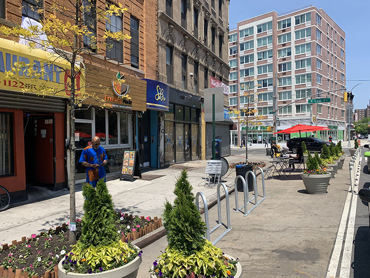 https://www.nyc.gov/html/dot/images/pedestrians/street-seats-south-bronx.jpg