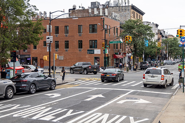 New vehicle travel lane markings at Atlantic Avenue and Court Street 
