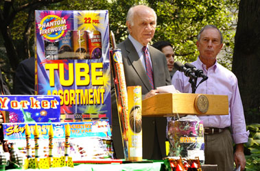 Stay Safe This Summer: Don&rsquo;t Use Illegal Fireworks