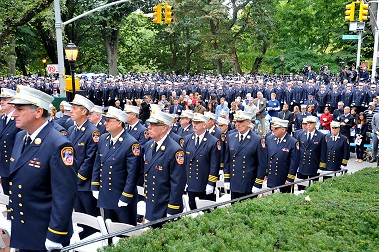 Un Uniforme de Gala para el Personal Sanitario Un Uniforme de Gala para el Personal Sanitario