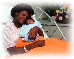 Foto de mujer con su bebé