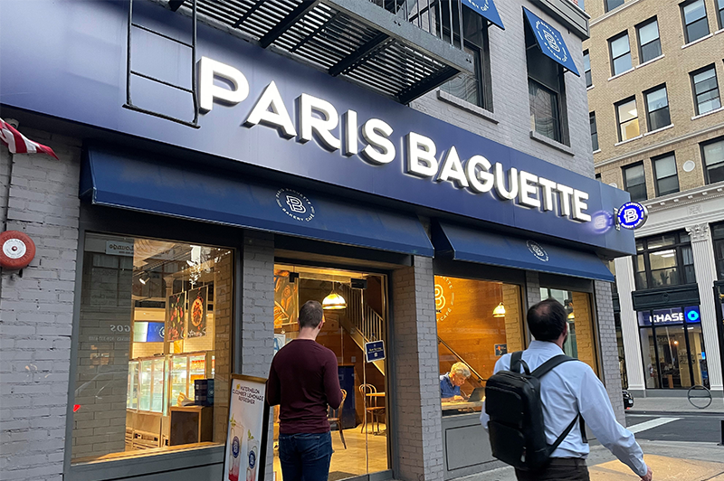 Paris Baguette storefront in New York City
                                           