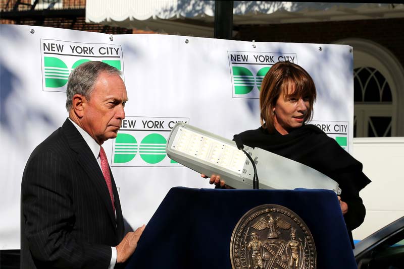 New York city five boroMayor Bloomberg announces all street lights in NYC will be replaced with ener