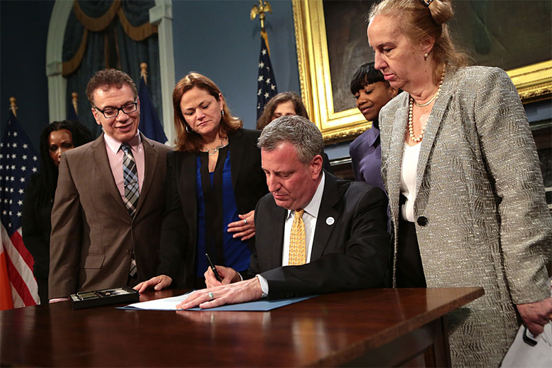Mayor de Blasio Signs Bill to Protect Interns from Discrimination in the Workplace