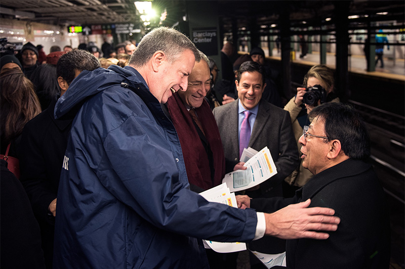 Mayor de Blasio Remind Employers, Straphangers - Commuter Benefits Law in Effect as of January 1