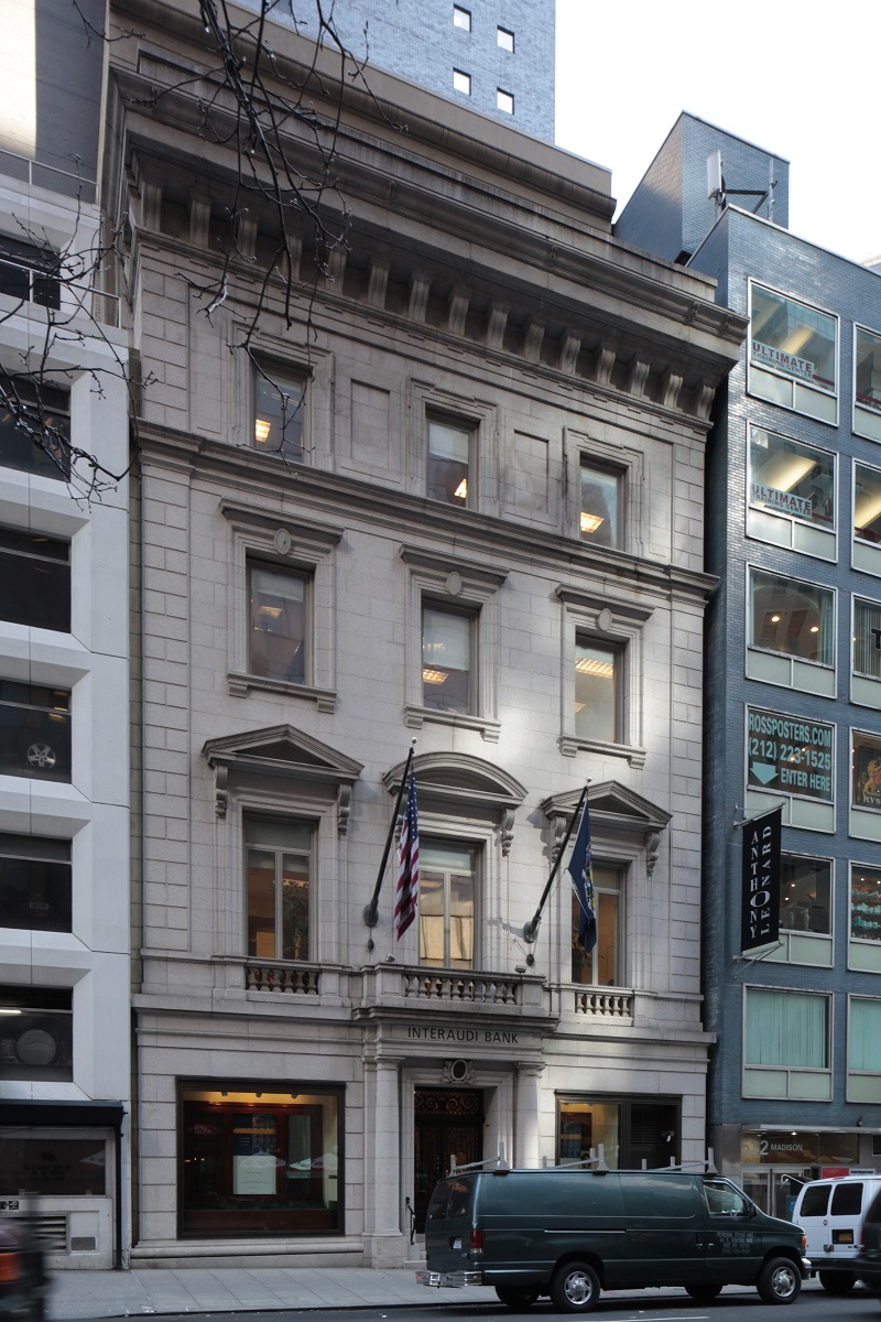 Minnie E. Young House, 19 East 54th Street