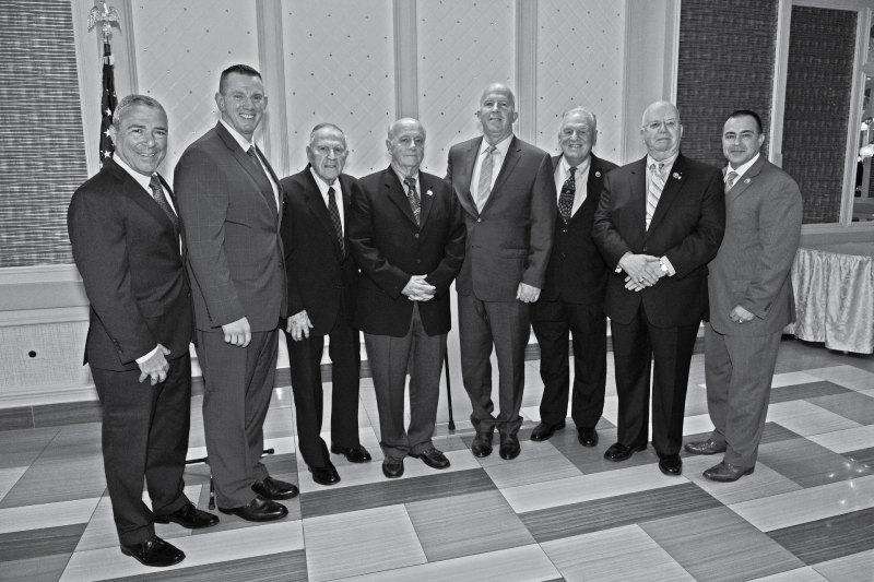 Group photo of the NYPD's Hostage Negotiation Team's leaders with the Police Commissioner.