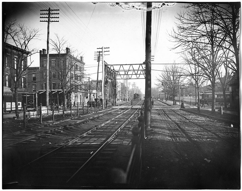 Atlantic Avenue and Nostrand, looking east, circa 1910./nSource: NY Digital Culture of Metropolitan New York.